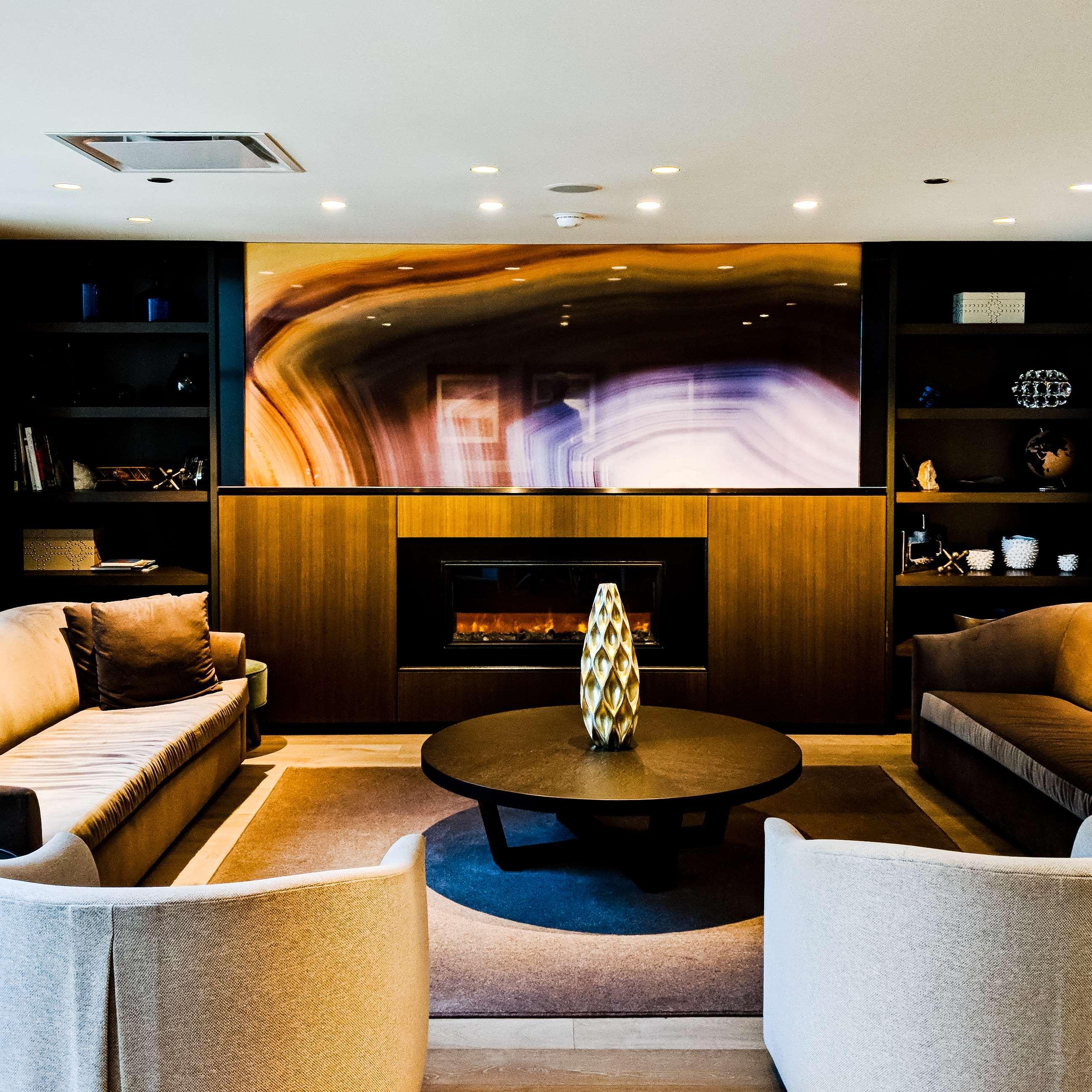Отель Hyatt Centric The Loop Чикаго Экстерьер фото