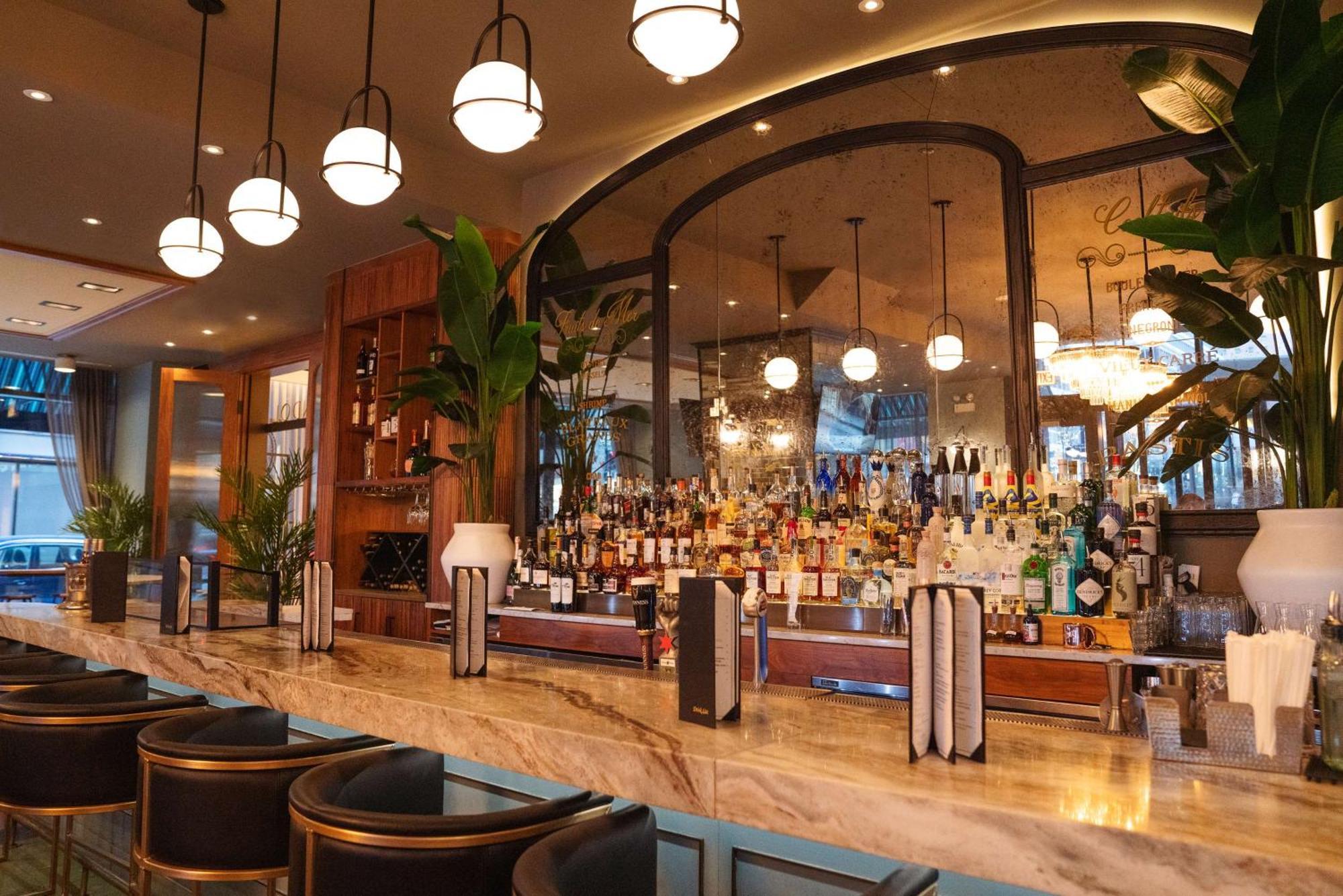 Отель Hyatt Centric The Loop Чикаго Экстерьер фото
